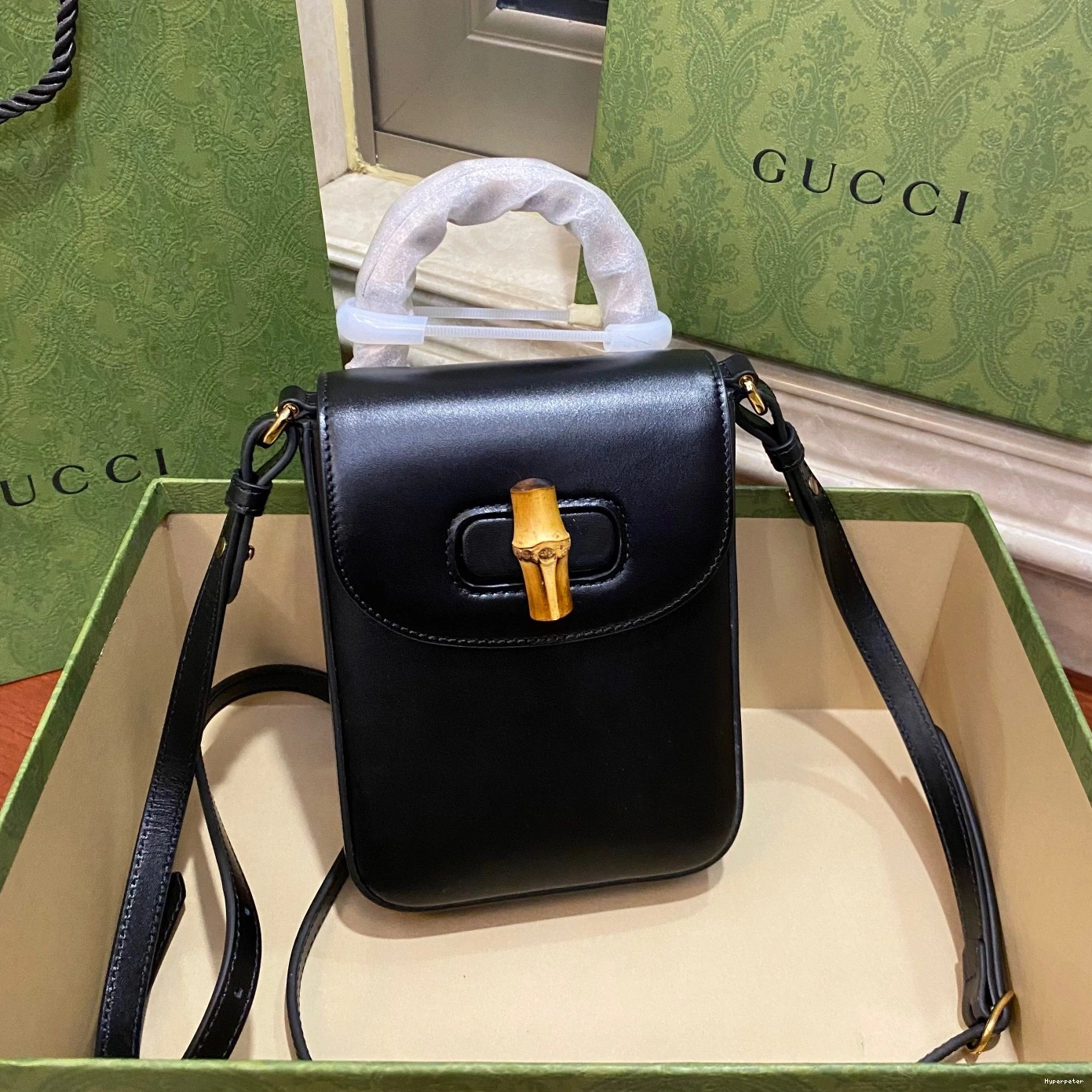Hyperpeter Bamboo mini handbag Gucci 0810